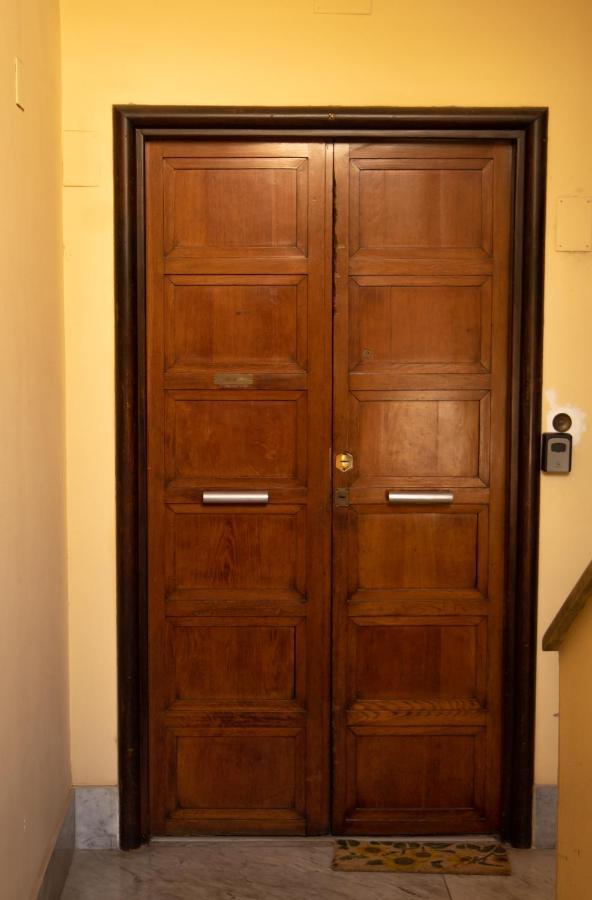 Fcr Rome Apartments Vacanze Romane エクステリア 写真